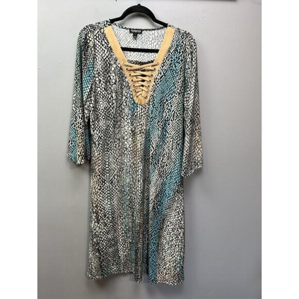 Blooming Rose Reptile Dress Womens Plus size 2X Lace Up front Pullover‎ Animal